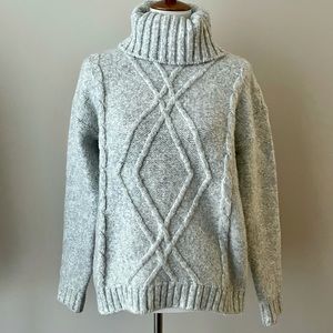 MICHAEL KORS thick gray sweater, warm